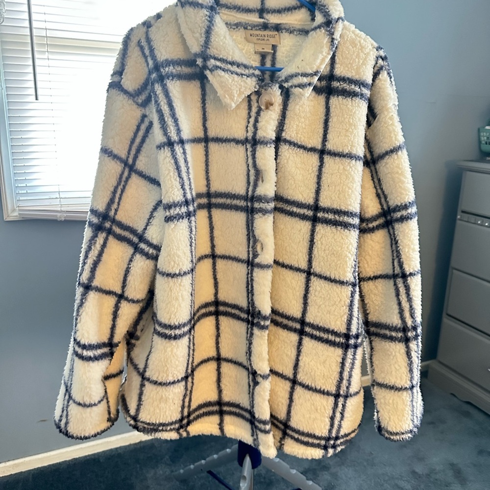 Women's Plaid Sherpa Jacket